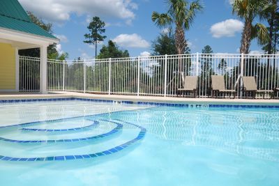 spade in ground pool